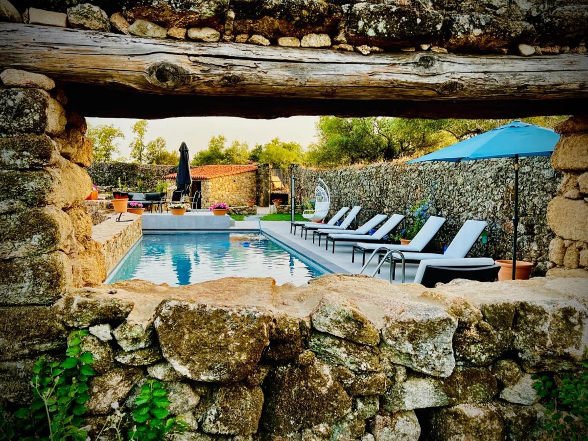 Aqua Et Oleum Hotel Villamiel Bagian luar foto